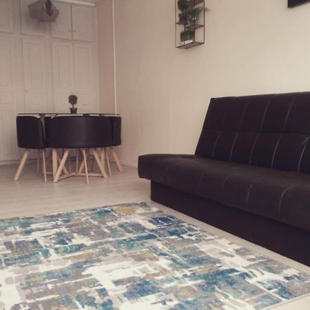 Apartamento Lana Saint-Denis Exterior foto